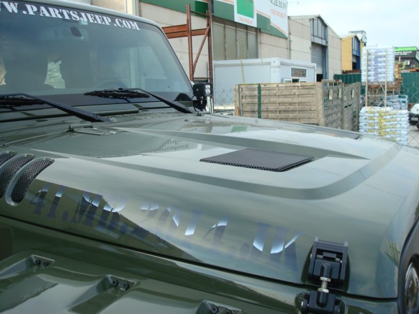 Inc Jeep Porte-clés ovale en métal de style grille par Au-Tomotive Gold